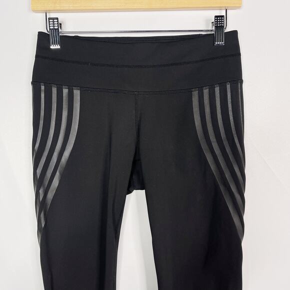 Athleta Small S Black Gel Sonar Striped Capri Leggings Workout Tights Activewear - Picture 3 of 9